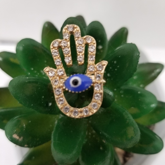 3/$30🦋 Hamsa Hand Evil Eye Adjustable Rhinestone Ring New - Picture 4 of 5